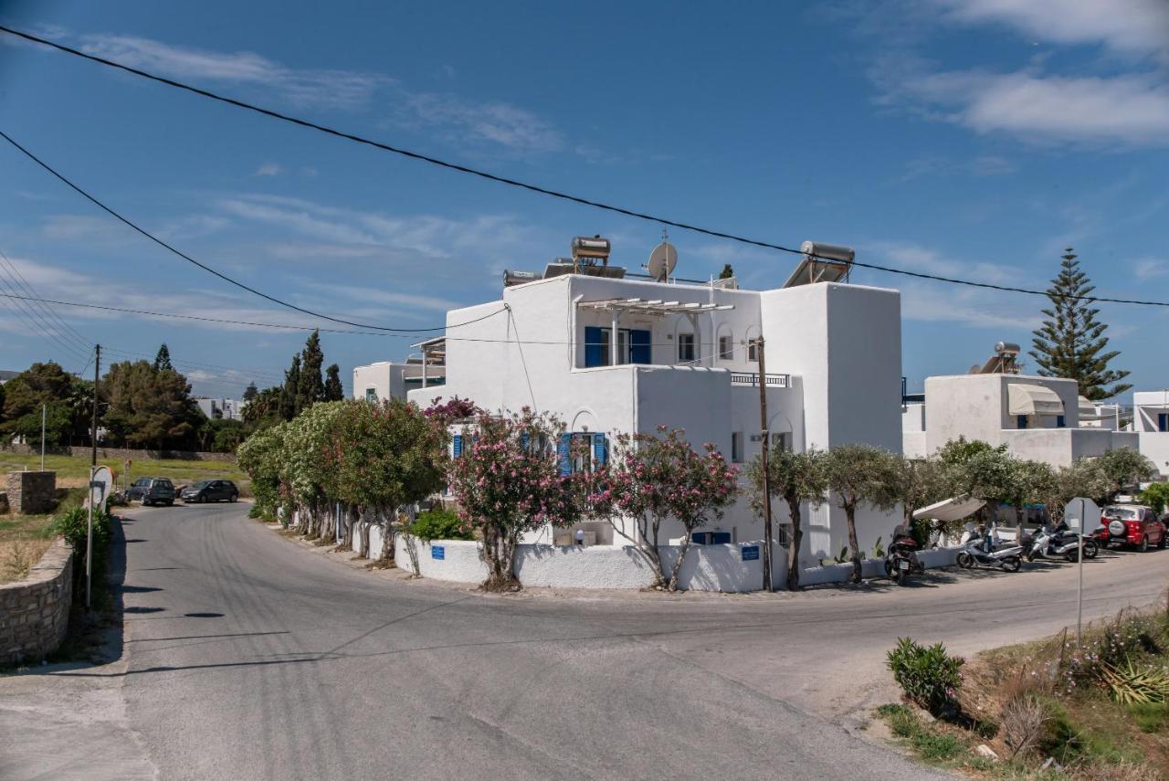 Livadia Seaside Studios 6 Párosz Kültér fotó